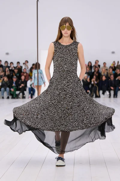 Look 26